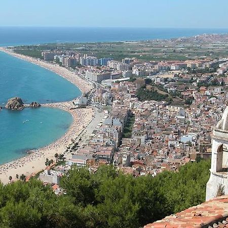 Apartamento Corall Blanes Bagian luar foto